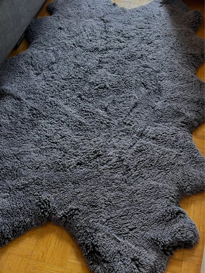Large Charcoal Grey Organic Shag Rug (185 × 110 cm) - photo 2