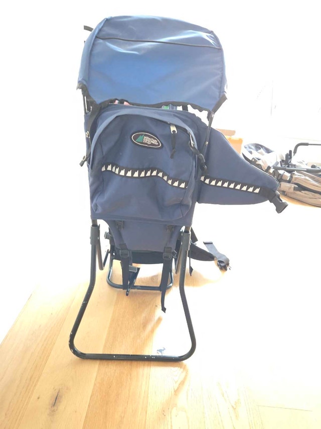 MEC baby carrier hiking with canopy - photo 3