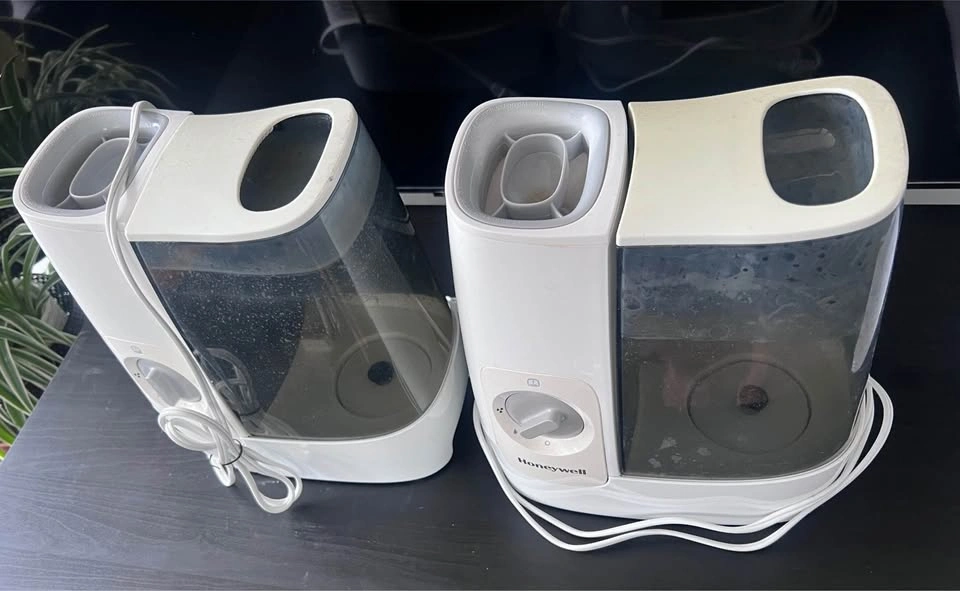 2x Honeywell White Humidifiers - photo 2