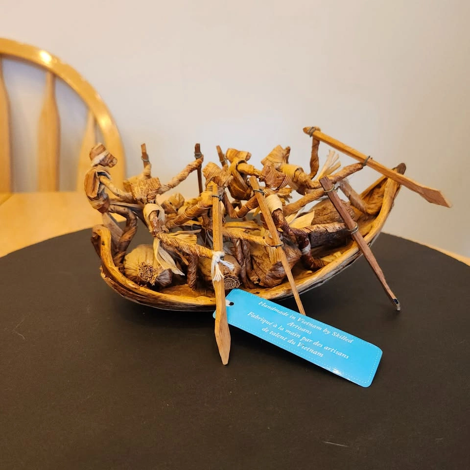 🏈 Hand Crafted Reed Boat, Decor, Rattan - photo 5