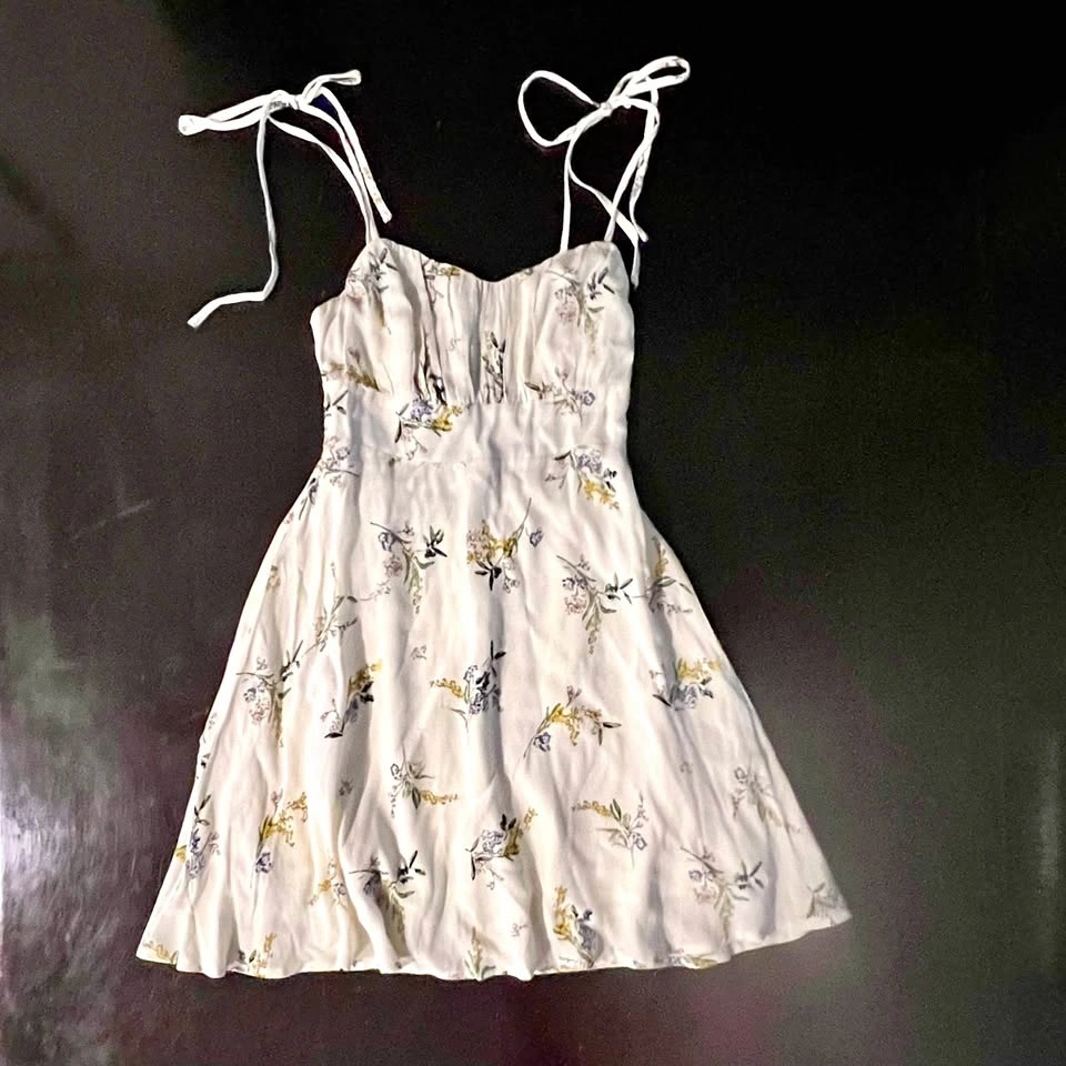 Spring For You Cream Floral Print Tie-Strap Mini Dress size XS
