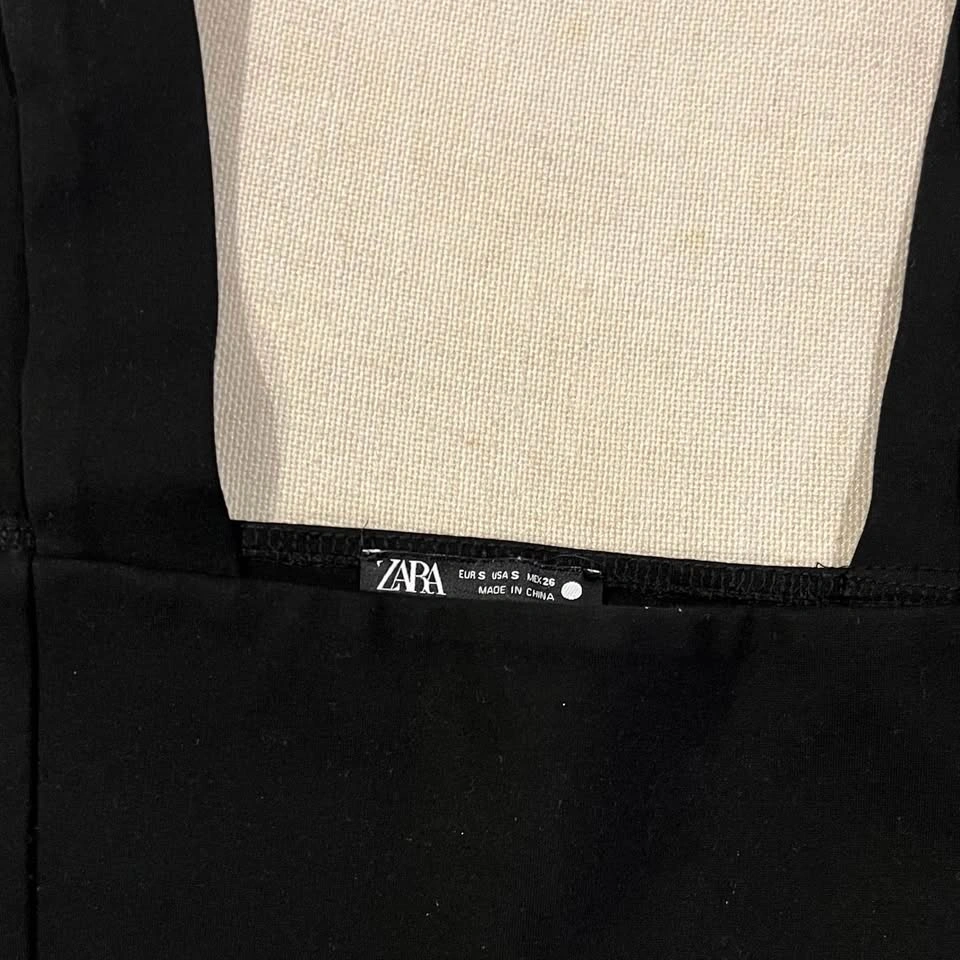 Zara Square Neck Crop Top with Thick Straps in Black size S - photo 3