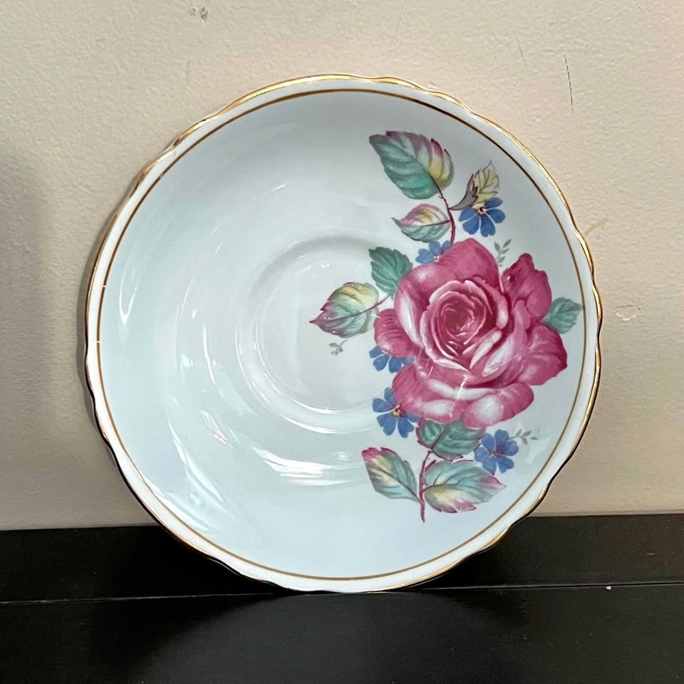 Paragon Double Warrant Rare Pattern Cabbage Rose Pale Blue Sauce