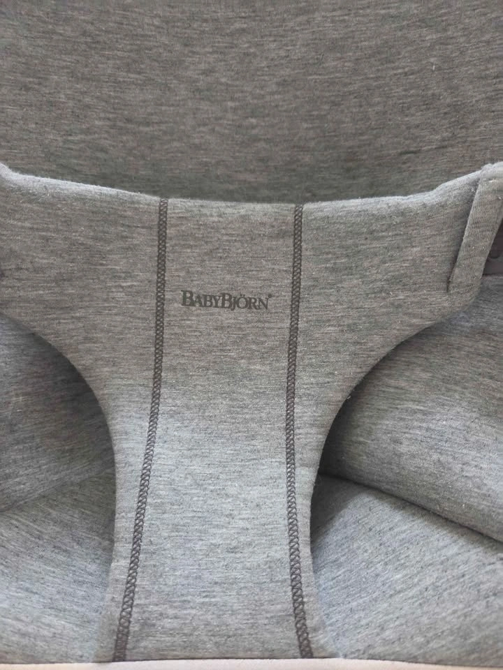 Baby Bjorn bouncer - grey - photo 2