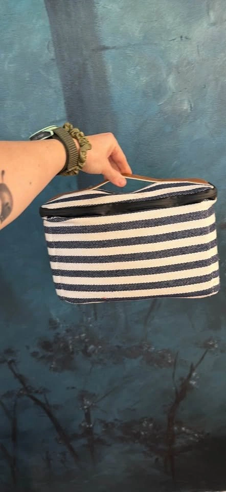 White and Blue Striped Bag for camera or lenses - photo 2