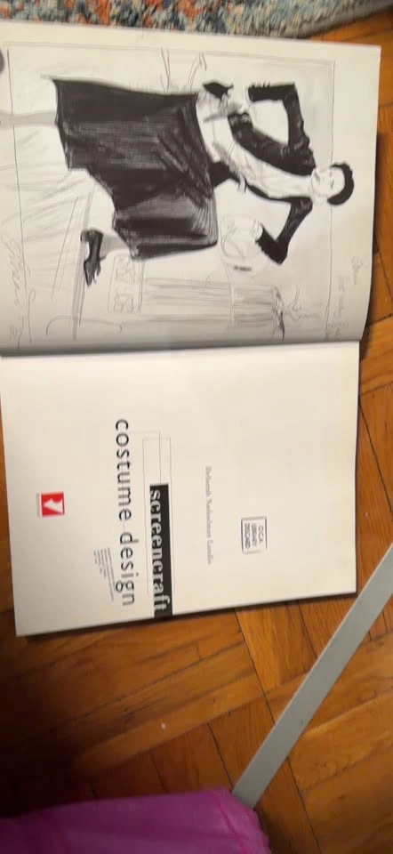 Screencraft Costume Design Book - photo 2