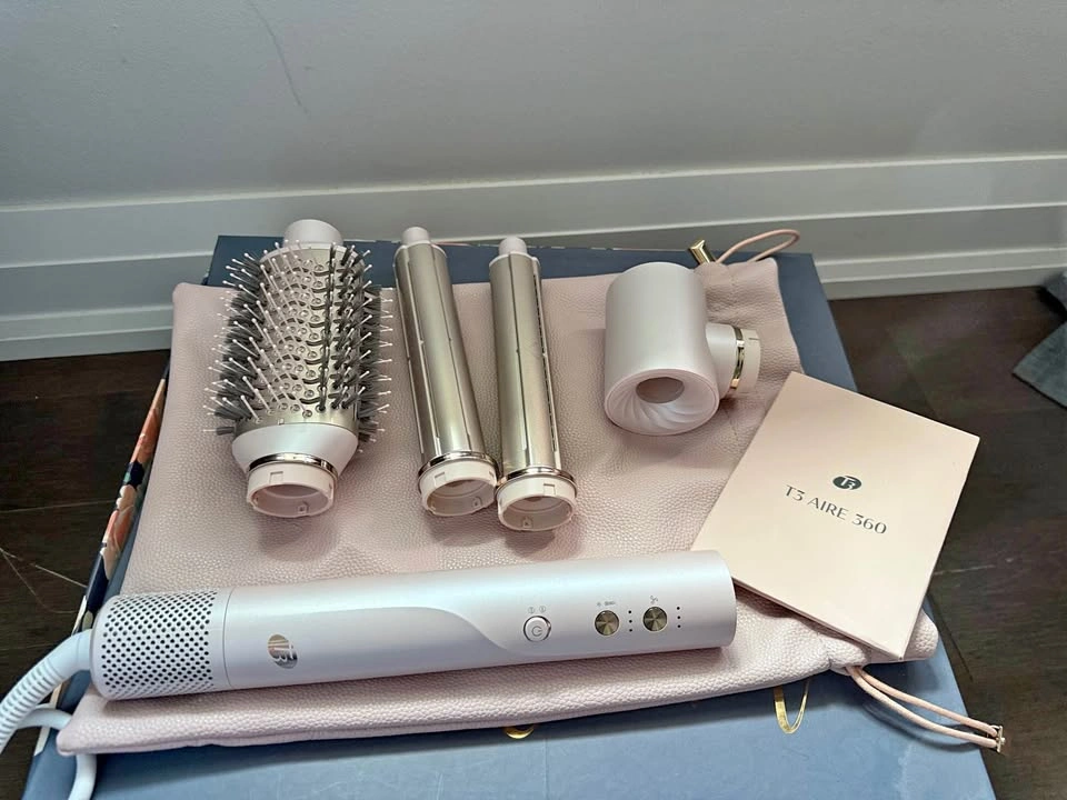 T3 Aire 360 Ceramic Air Styler Blowout Kit with Dual Voltage