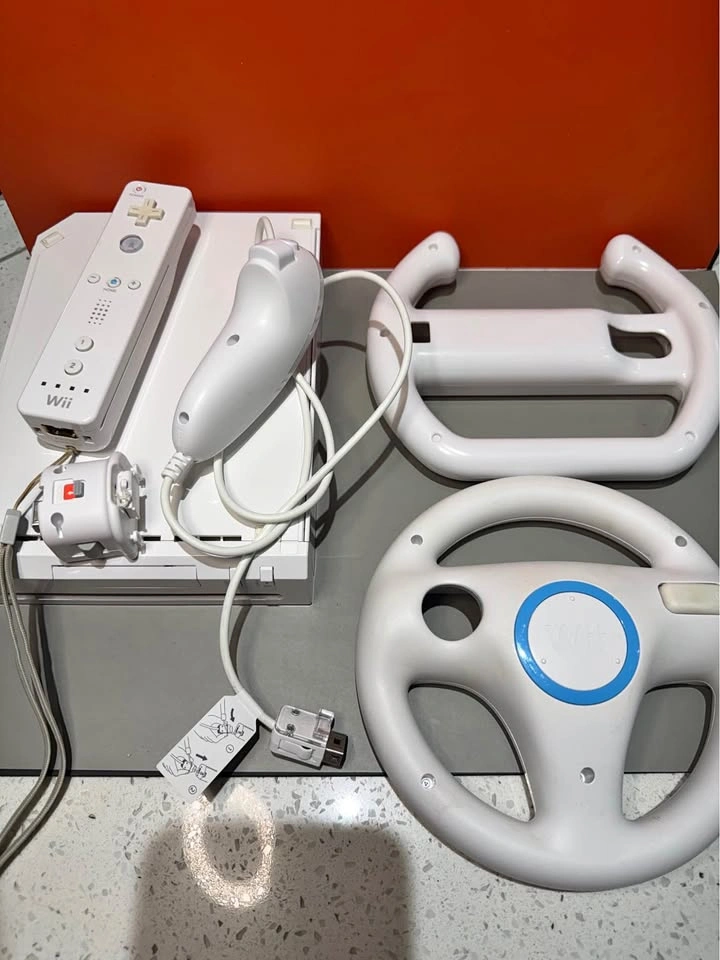 Tested and Working Nintendo Wii Console Bundle Complete Set