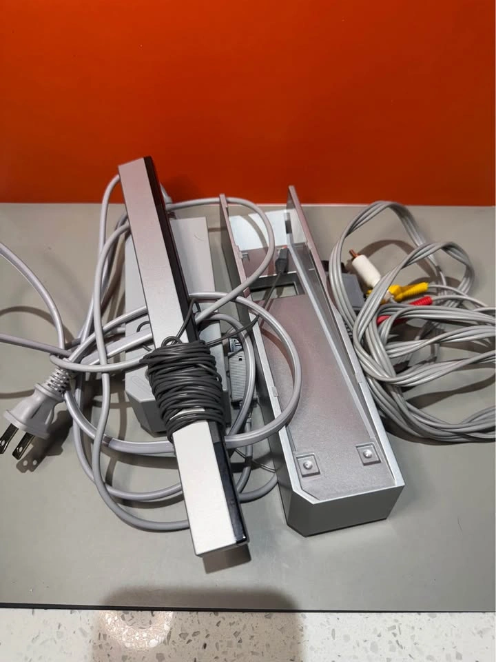 Tested and Working Nintendo Wii Console Bundle Complete Set - photo 2
