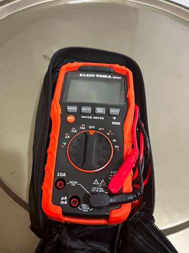 Klein Tools MM600 CAT IV 6000-Count 1000V IP42 Multimeter