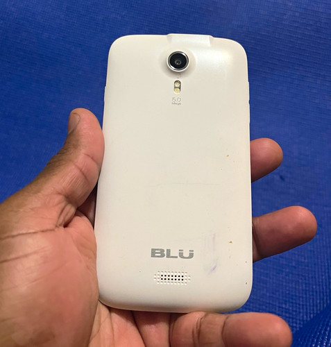 BLU Studio 5.0 128GB White Smartphone For Parts/Not Working