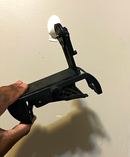 Bosch Clamp-Style Car GPS Holder Mount Cradle Bracket, Black