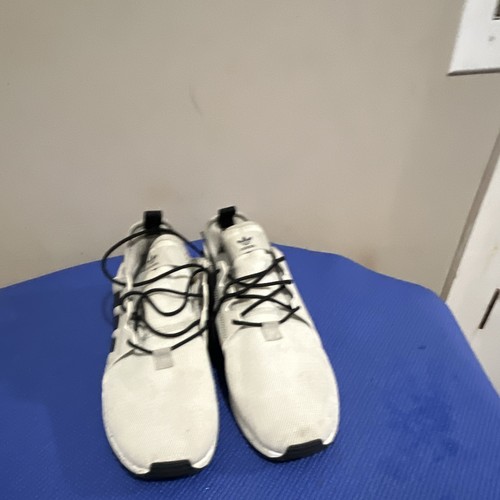 adidas Men’s Low Top Lace-Up Athletic Sneakers White Black - photo 2