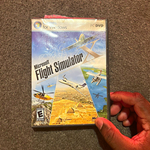 Microsoft Flight Simulator X for Windows PC DVD w/ Manual