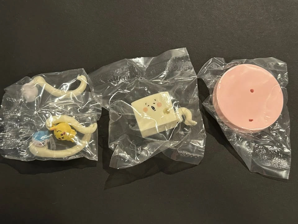Chiikawa Mini Figure - Tofu Mimic Type - photo 3