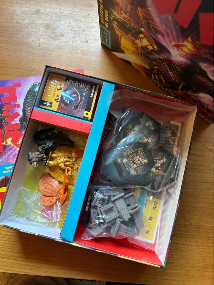 Godzilla Tokyo Clash Strategy Board Game Funko - photo 3