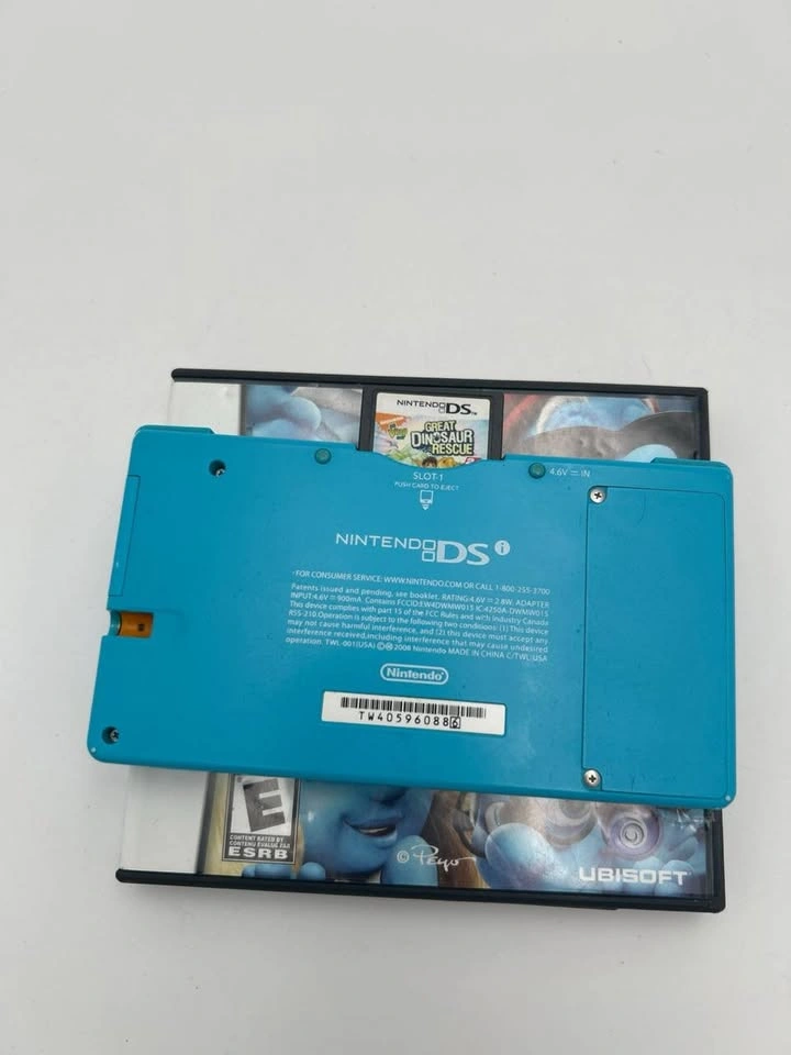 Nintendo DSi Light Blue + Charger + SD Card + 2 Games – Tested - photo 4