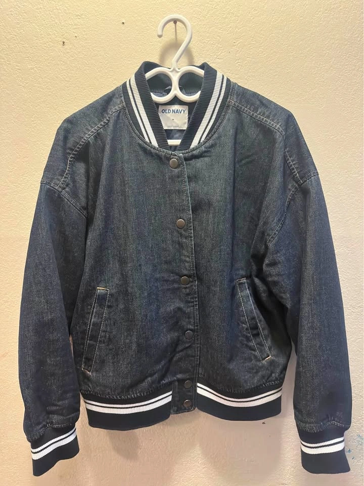 OLD NAVY BOMBER JEANS JACKET_SIZE M