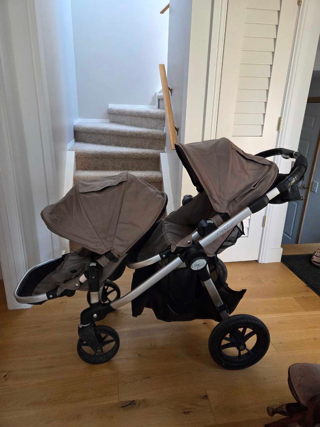 City Select Jogger 2 seats 1 bassinet, 1 adapter