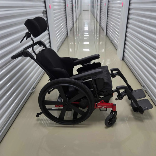 PDG Bentley LT Tilt-in-Space Rehab Wheelchair 300lb - photo 4
