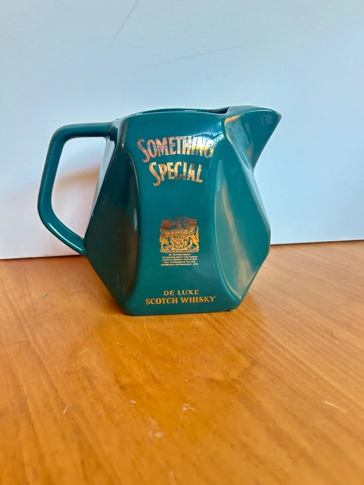 Vintage whisky pitcher made in England - photo 2