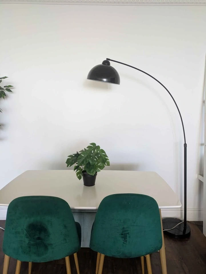 Black Arched Floor Lamp - photo 2