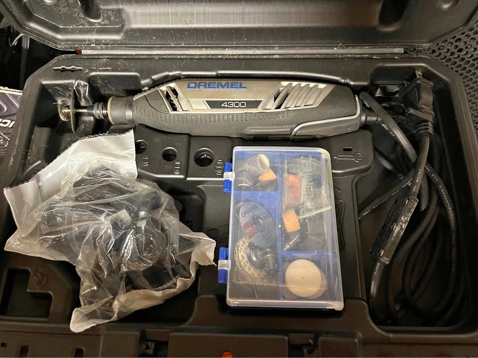 Dremel 4300 Corded Rotary Tool Kit 120V with Accessories