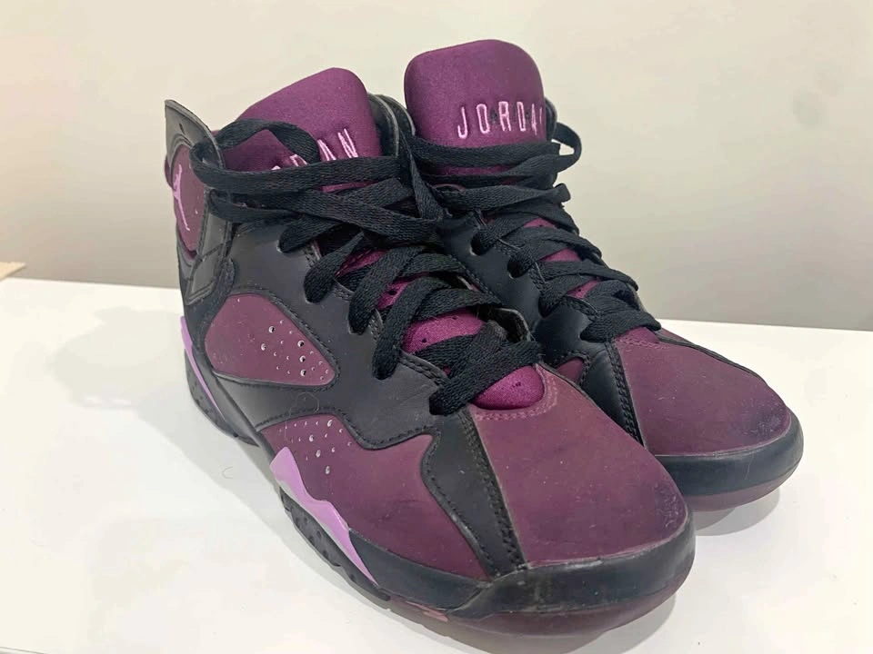 Air Jordan 7 Retro Mulberry Women's size 6