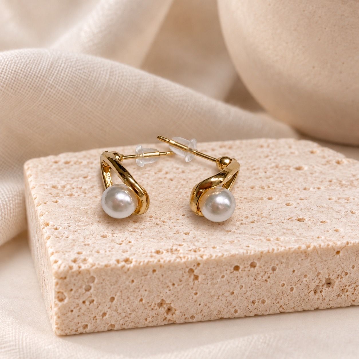 Gold tone earrings- New - photo 2