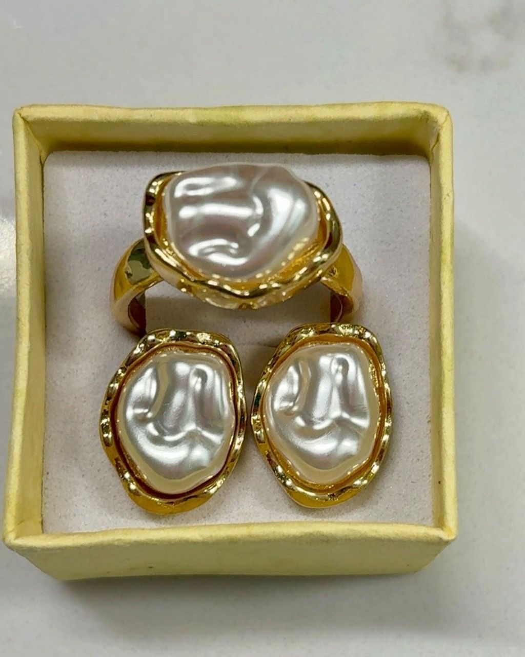 Matching earring ring set - photo 2