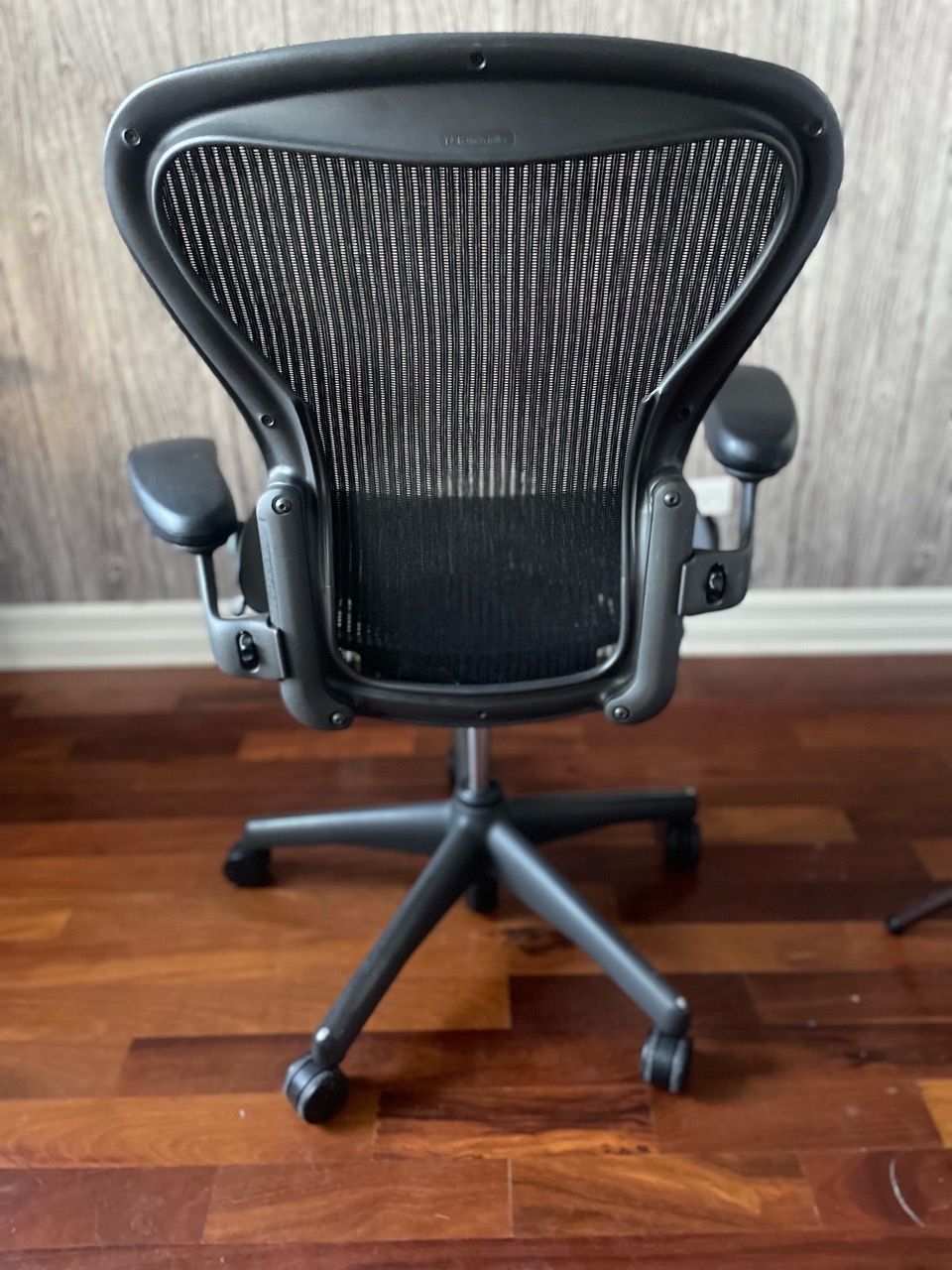 Herman Miller Chairs - photo 3