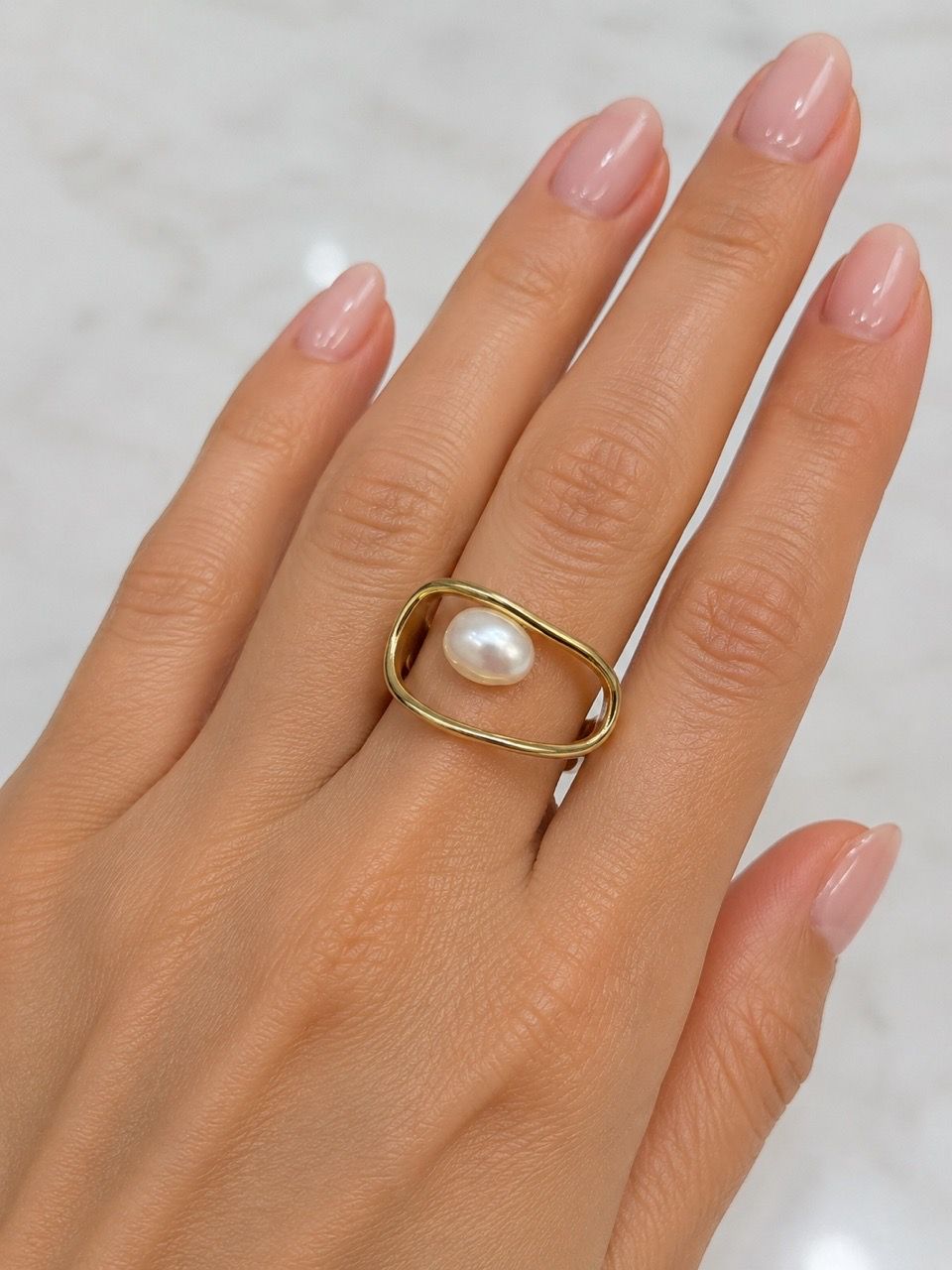Pearl gold tone ring - photo 2