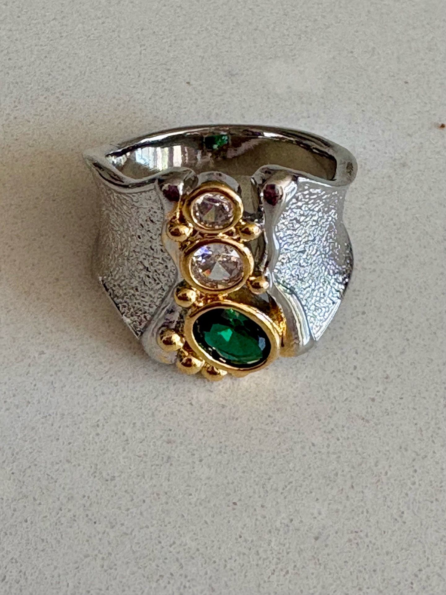 Silver and green gem ring sz 7-New - photo 4