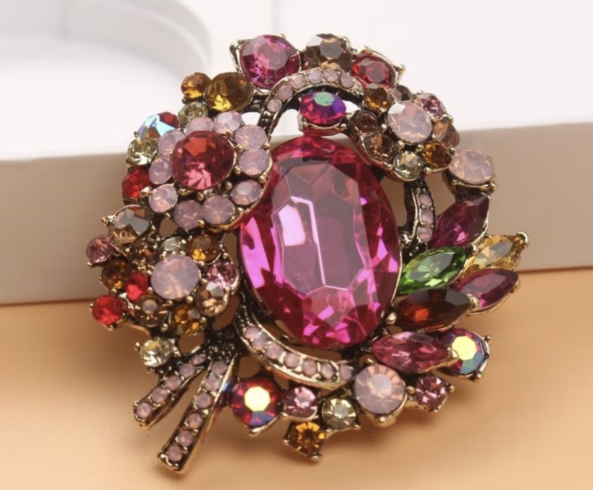 Multicolor crystal Brooch