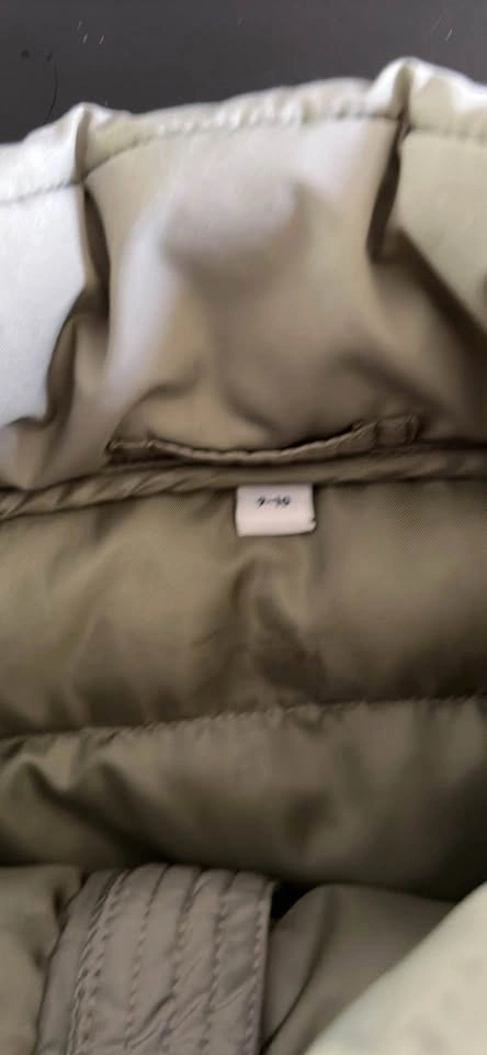 Green puffy Uniqlo jacket for kids - photo 4