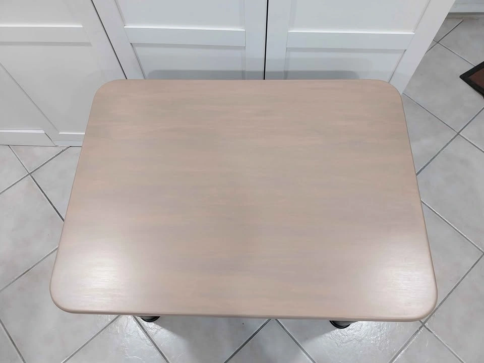 Refinished End Table - photo 3