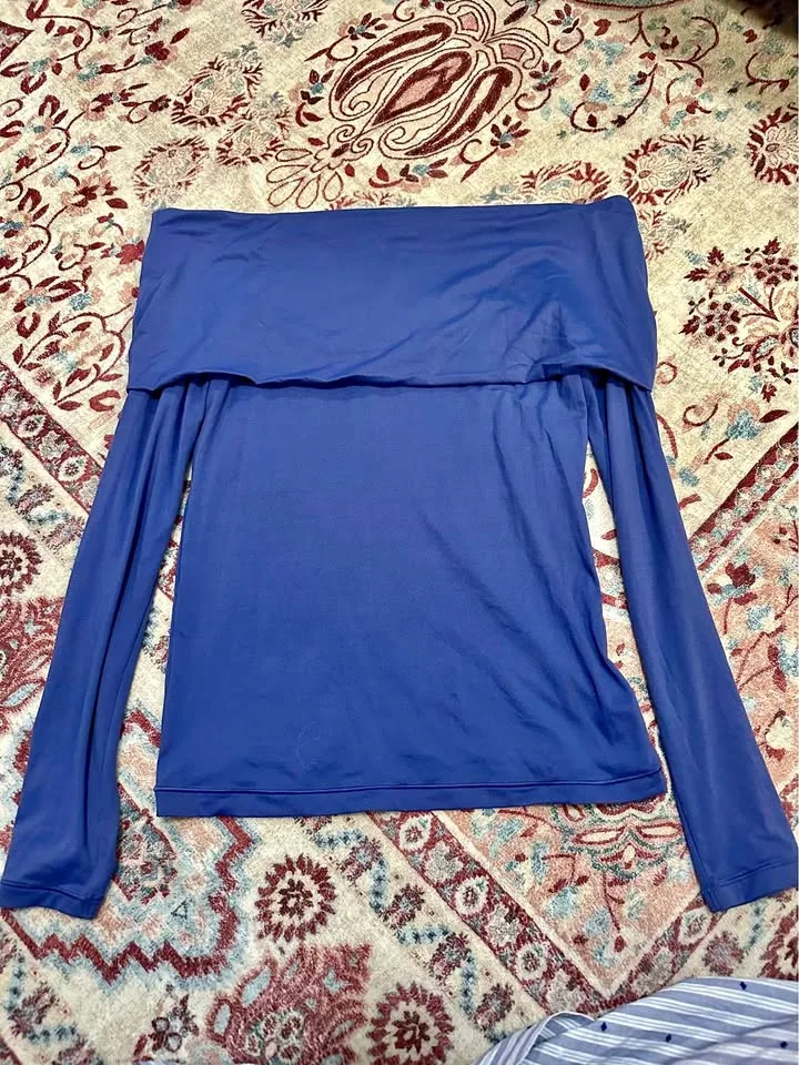 Wilfrid off the shoulder top thumbnail