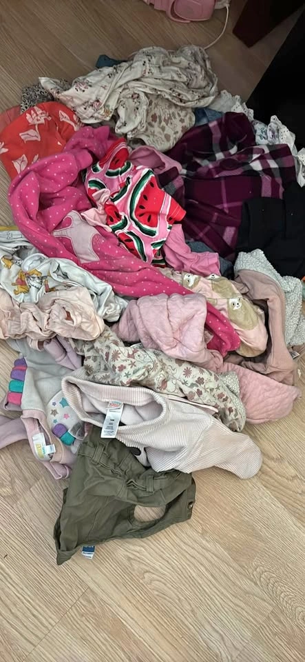 12-18 month girl lot mixed seasons