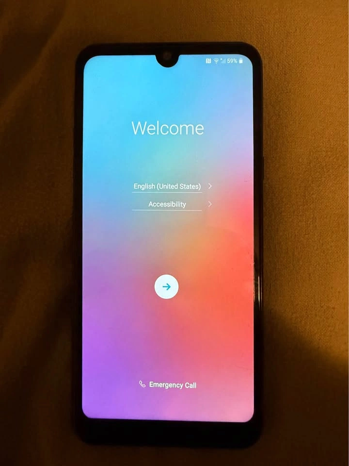 LG Q60 - photo 2