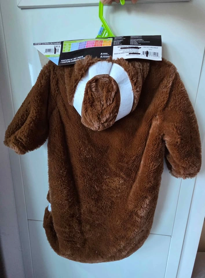 Brand new Baby Football Bunting Costume – 0–6 Months 🏈🤎 - photo 2