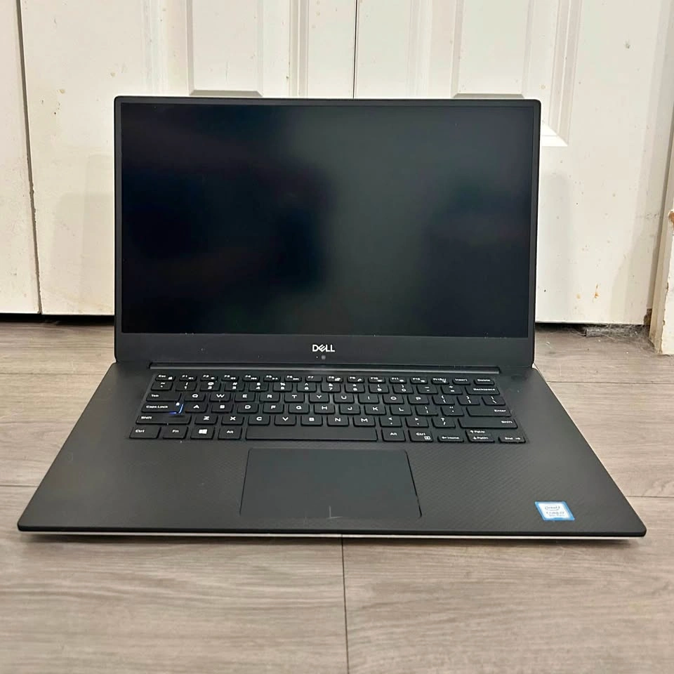 Dell XPS 9570 (For Parts/Repair)