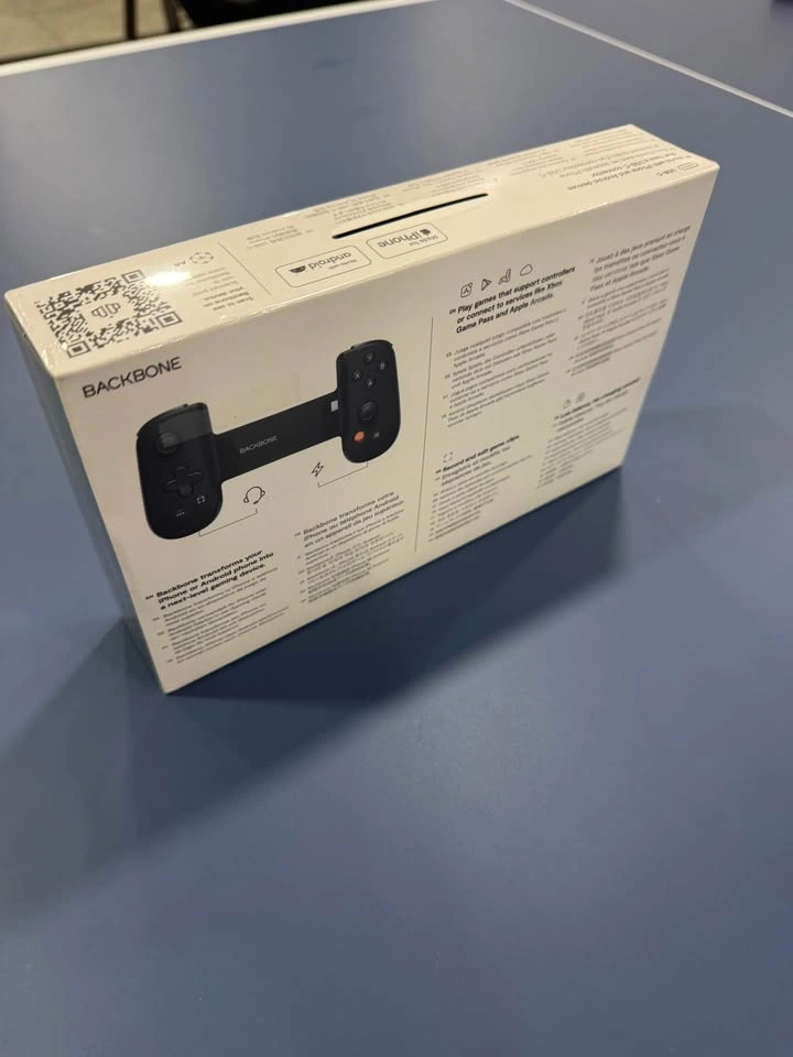 Backbone One (2nd Gen) Mobile Gaming Controller - USB-C - photo 4