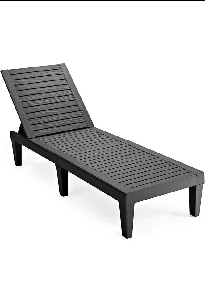 Adjustable Outdoor Lounge Chair
