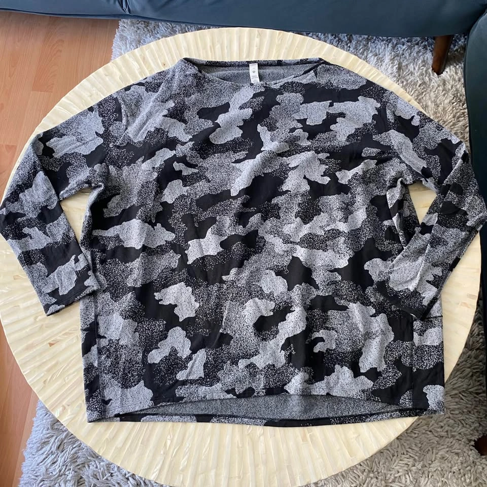 Lululemon Rulu Back in Action Long Sleeve - photo 3
