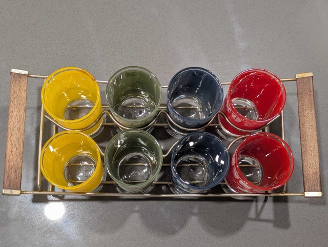 Vintage Canada Centennial Glass Set & Caddy - photo 3