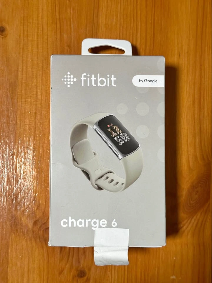 Fitbit Charge 6 Fitness Tracker — Silver/Porcelain, New Open Box