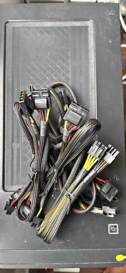 EVGA modular power supply cables