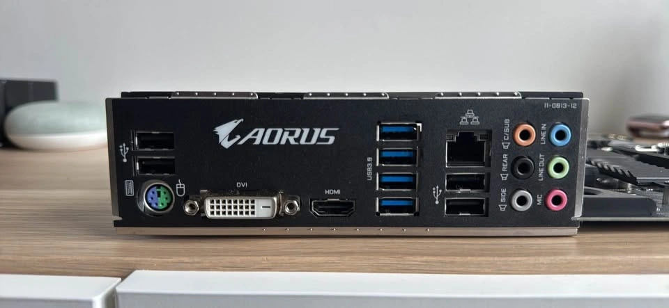 B450 Aorus Elite V2 Motherboard - photo 2