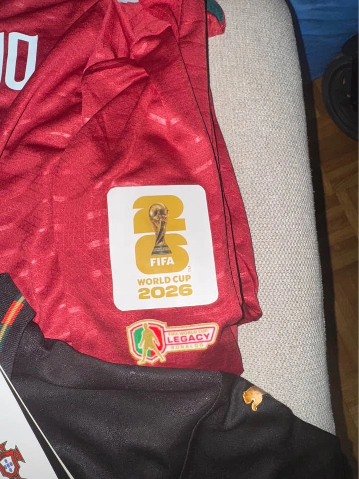 Portugal Cristiano Ronaldo Jerseys size M-XL - photo 2