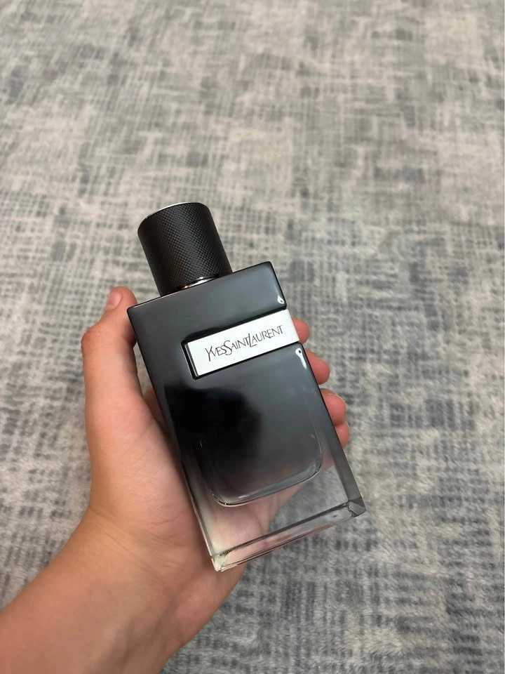 Y Eau De Parfum Spray (100 ml / 3.3 fl oz) - photo 2